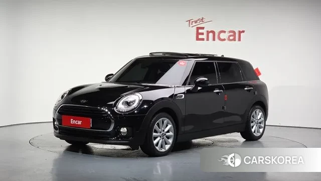 Mini Cooper D Clubman 2019 Черный из Кореи