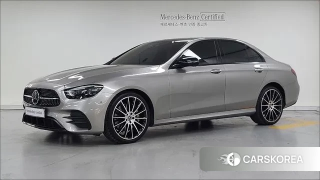 Mercedes-Benz E-Class W213 2023 Серебряный из Кореи