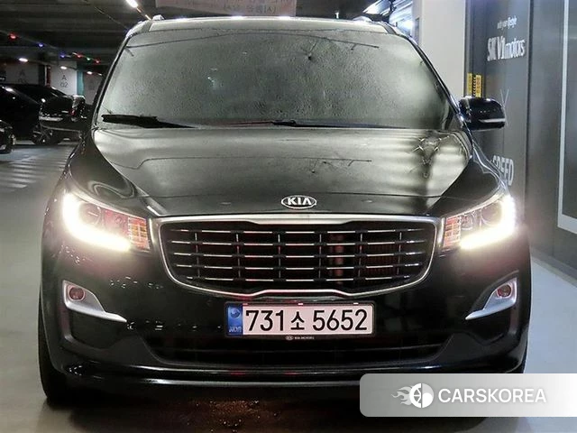 Kia The New Carnival 2018 Черный из Кореи