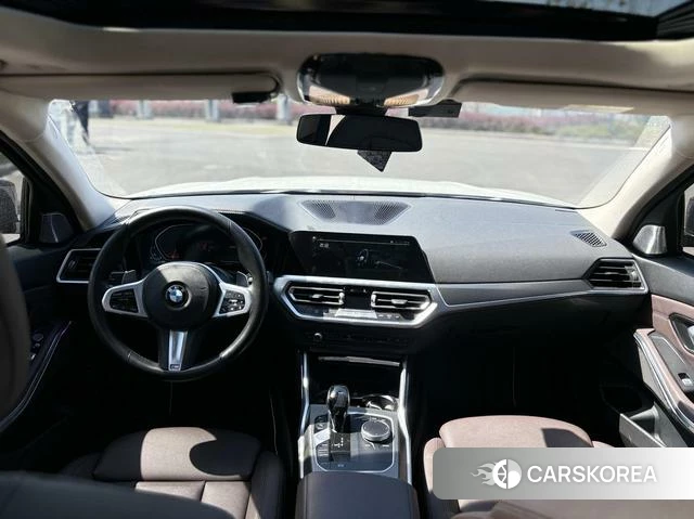 BMW 3 series 2021 Белый из Китая