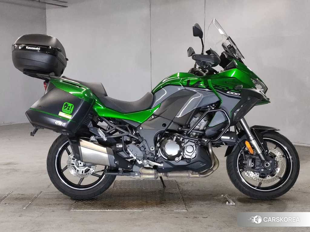 Проданный Kawasaki VERSYS 1000 SE 2019 из Японии