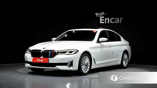 BMW 5 Series (G30) 2021 Белый из Кореи