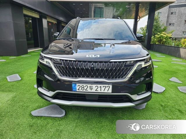 Kia Carnival 4th generation 2023 Черный из Кореи