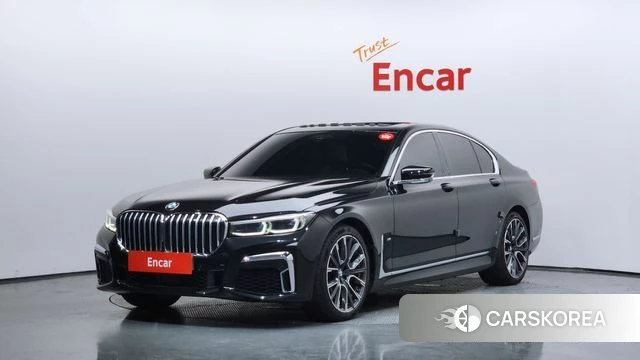 BMW 7 Series (G11) 2021 Черный из Кореи