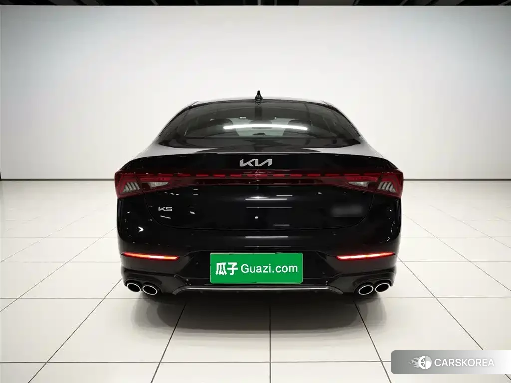 Kia K5 2024 Черный из Китая