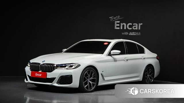 BMW 5 Series (G30) 2023 Белый из Кореи