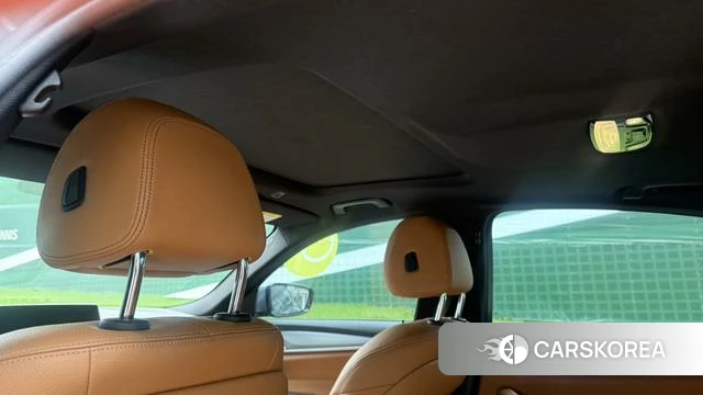 BMW 5 series (imported) 2020 Серебристо-серый из Китая