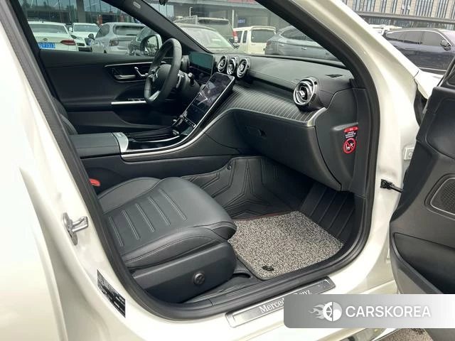 Mercedes-Benz Class C 2024 Белый из Китая