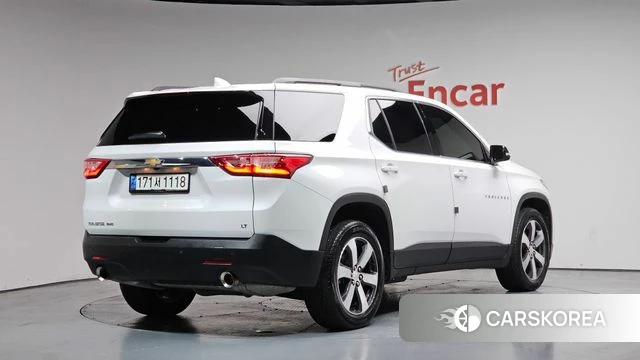 Chevrolet (GM Daewoo) Traverse 2021 Белый из Кореи
