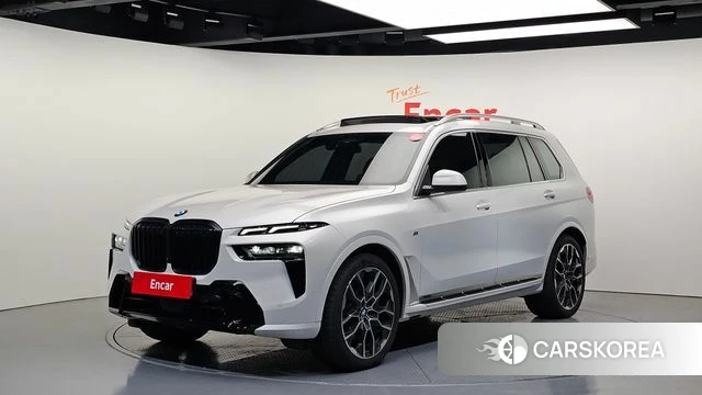 BMW X7 (G07) 2022 Белый из Кореи