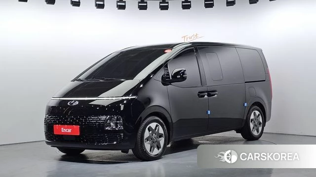 Hyundai Staria 2023 Черный из Кореи