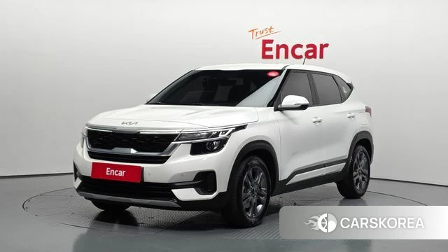 Kia Seltos 2022 Белый из Кореи