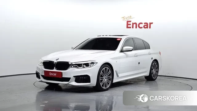 BMW 5 Series (G30) 2019 Белый из Кореи