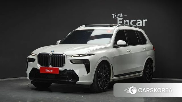BMW X7 (G07) 2023 Белый из Кореи