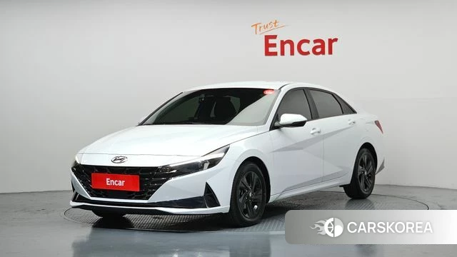 Hyundai Avante Hybrid (CN7) 2022 Белый из Кореи