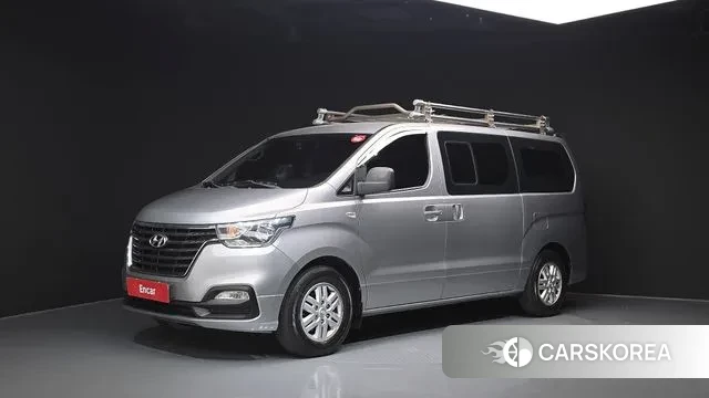 Hyundai The New Grand Starex 2018 Серебристо-серый из Кореи