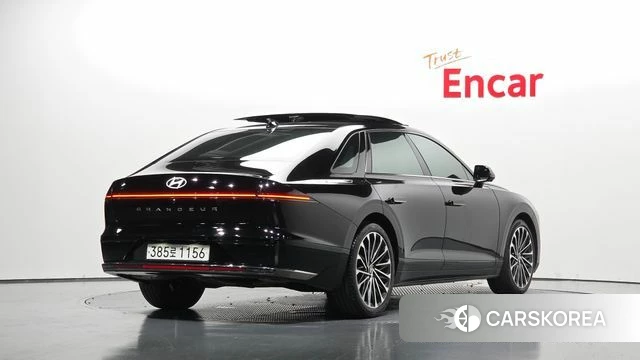 Hyundai Grandeur Hybrid (GN7) 2024 Черный из Кореи