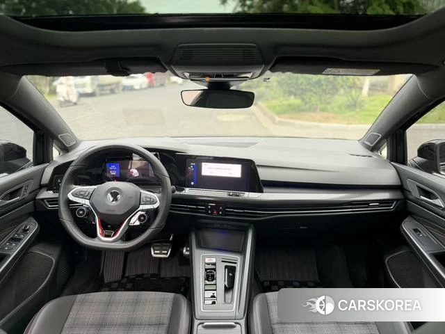 Volkswagen Golf GTI 2021 Черный из Китая