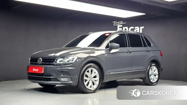 Volkswagen Tiguan second Generation 2018 Серый из Кореи