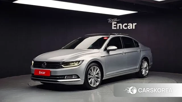 Volkswagen Passat GT (B8) 2018 Серебристо-серый из Кореи