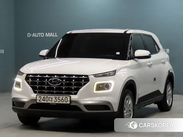 Hyundai Venue 2023 Белый из Кореи