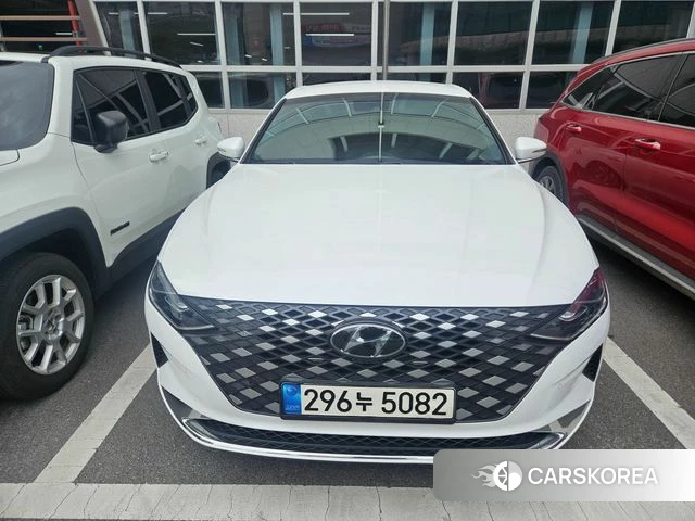 Hyundai The New Grandeur IG Hybrid 2021 Белый из Кореи