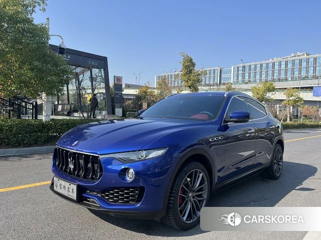 Maserati Levante 2019 Синий из Китая