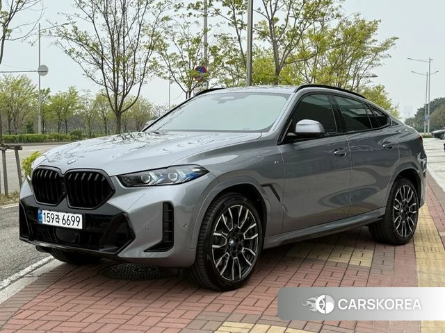 BMW X6 (G06) 2026 Серебристо-серый из Кореи