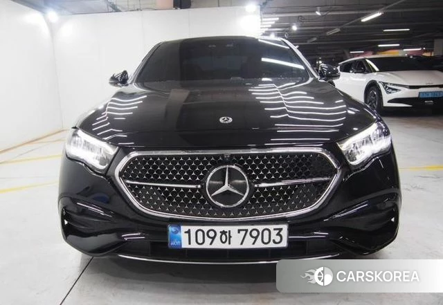 Mercedes-Benz E-Class W214 2025 Черный из Кореи