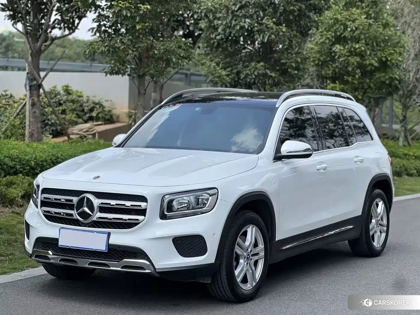Mercedes-Benz GLB 2022 Белый из Китая