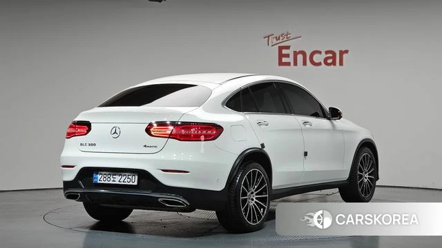 Mercedes-Benz GLC-Class X253 2019 Белый из Кореи