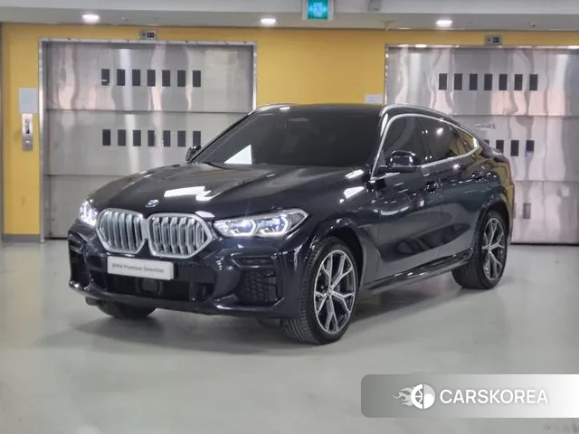 BMW X6 (G06) 2022 Черный из Кореи