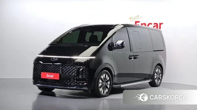 Hyundai Staria 2023 Черный из Кореи