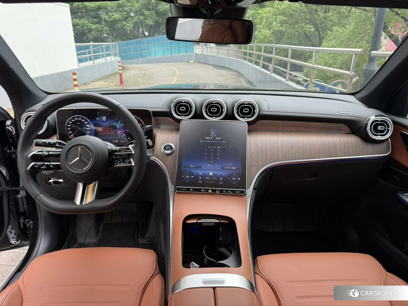 Mercedes-Benz GLC 2024 Черный из Китая