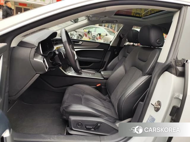 Volvo V60 2024 Белый из Китая