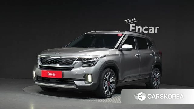 Kia Seltos 2019 Серебристо-серый из Кореи