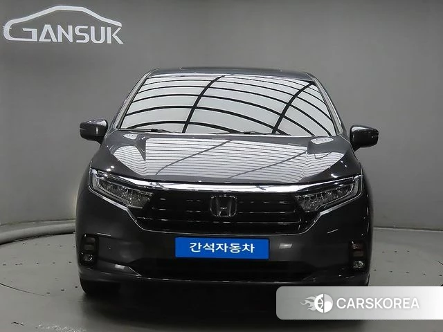 Honda Odyssey 2021 Серый из Кореи