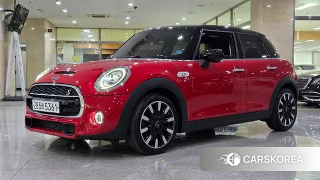 Mini Cooper S 2019 Красный из Кореи