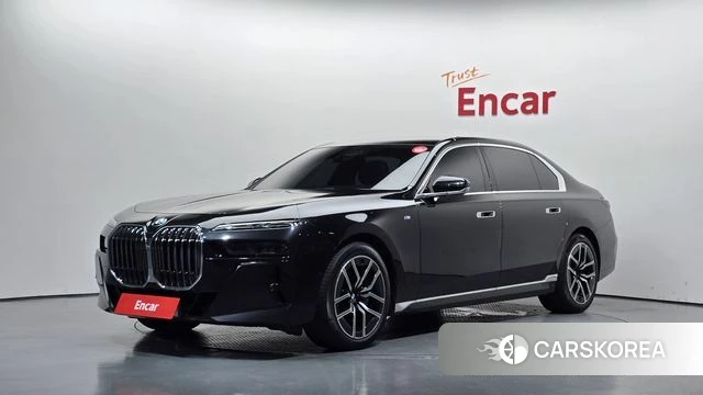 BMW 7 Series (G70) 2022 Черный из Кореи