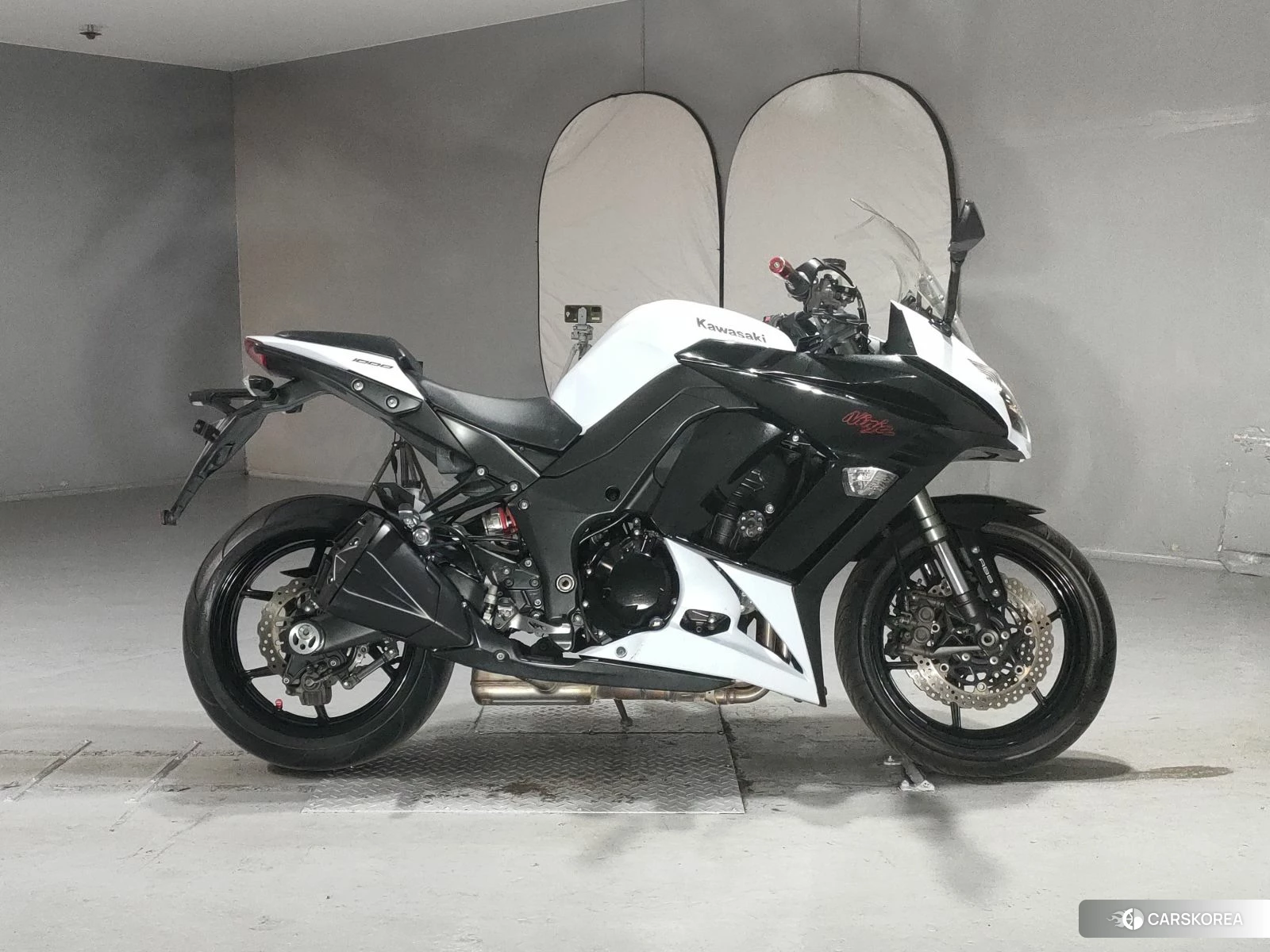 Проданный Kawasaki NINJA 1000 2013 из Японии