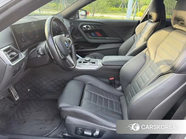 BMW 2 series (imported) 2024 Серебристо-серый из Китая