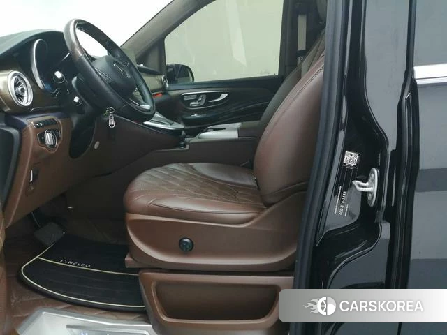 Mercedes-Benz V-class 2021 Черный из Китая