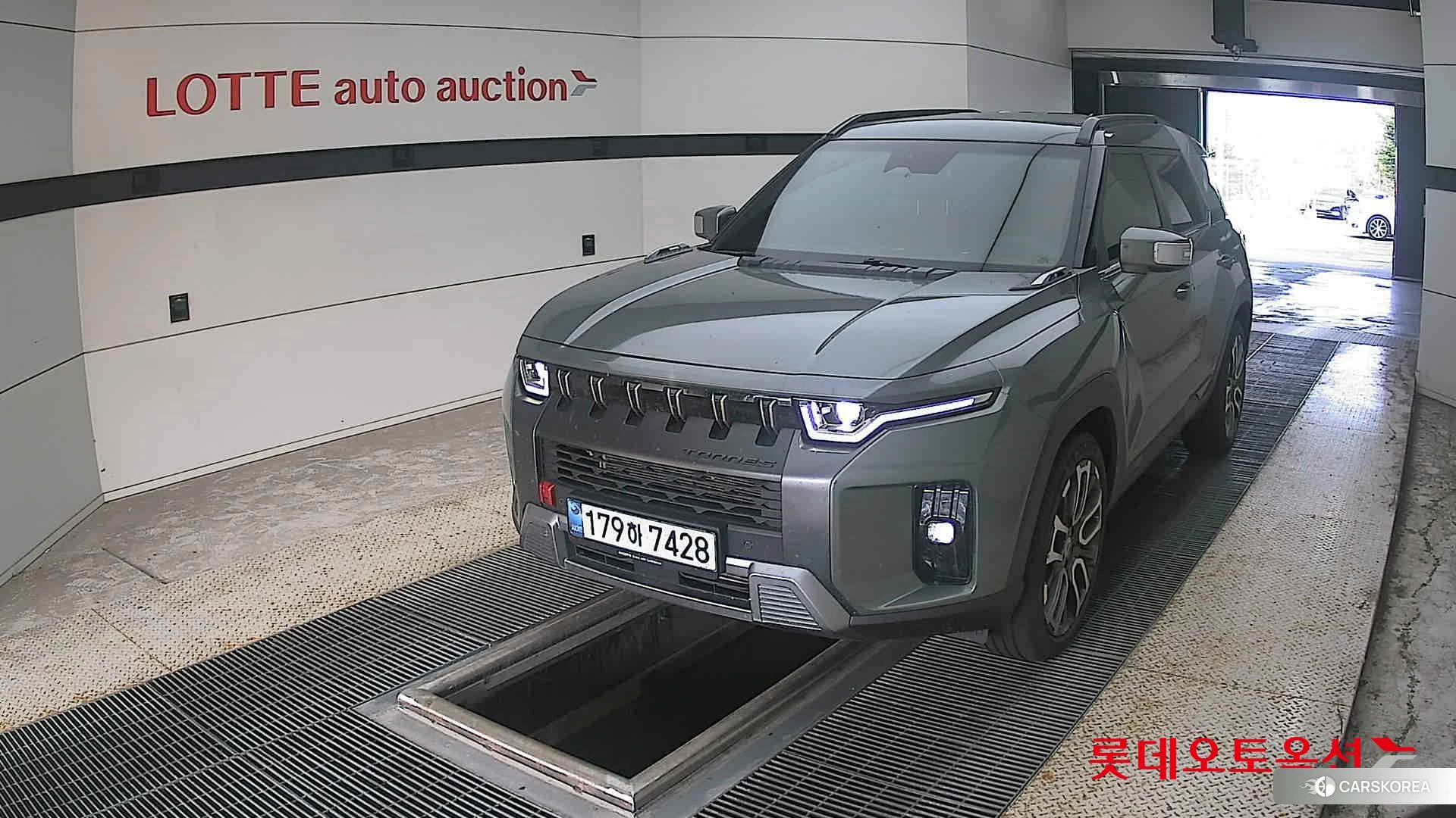 SsangYong Torres 2023 Forest Green из Кореи