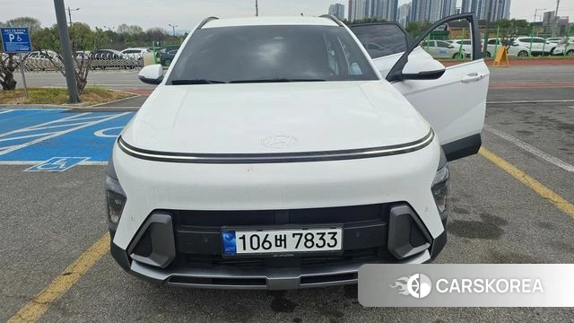 Hyundai Kona (SX2) 2023 Белый из Кореи