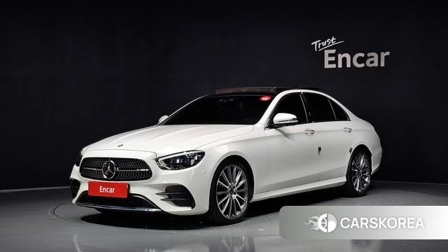 Mercedes-Benz E-Class W213 2021 Белый из Кореи