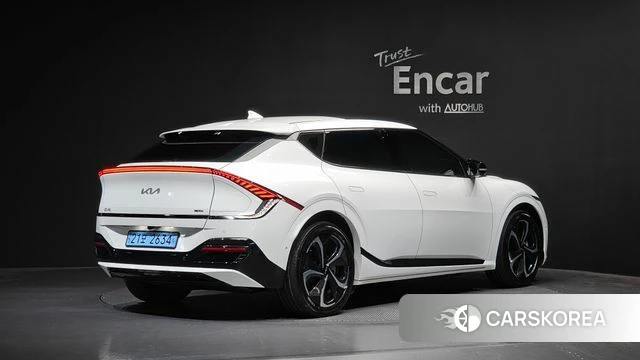 Kia EV6 2023 Белый из Кореи