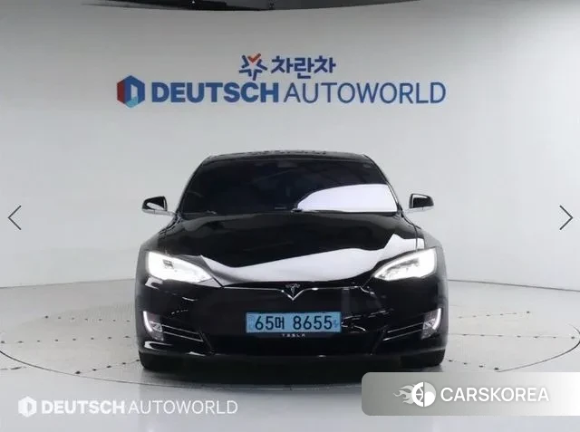 Tesla Model S 2019 Черный из Кореи