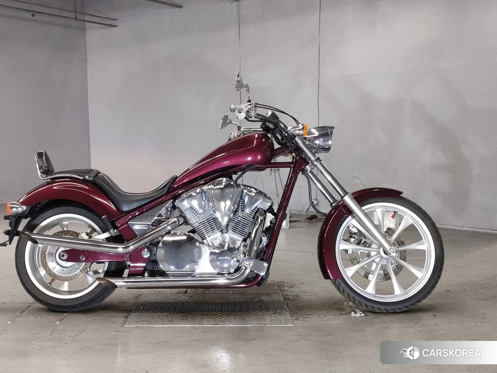 Проданный Honda VT1300CX 2013 из Японии, фото 2