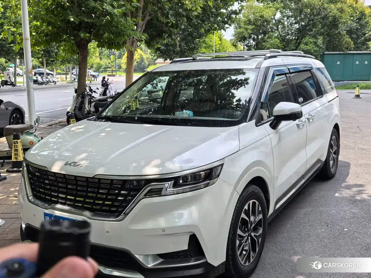 Kia Jiahua 2021 Белый из Китая
