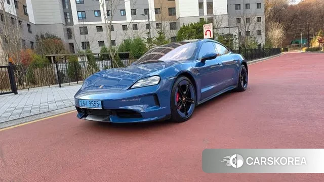 Porsche Taycan 2024 Синий из Кореи